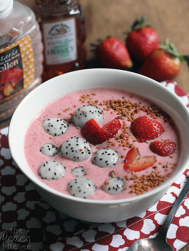 Bee Pollen Dragonfruit Strawberry Smoothie Bowl